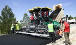 Uşak’ta Asfalt Sezonu Başladı! Hedef: 125 Kilometrelik Yol