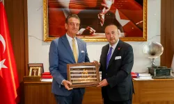ADD Genel Başkanı Mustafa Hüsnü Bozkurt’tan Uşak Belediyesi’ne Ziyaret