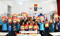 Üniversitesi öğrencileri İlkokul Öğrencileri ile Sanatı Buluşturdu