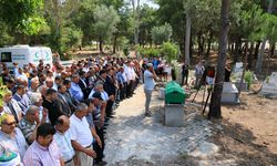 Depremde Panik Atak Sonucu Ölen Afranur Günlü Defnedildi