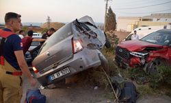 İki Otomobilin Çarpışması Sonucu 5 Kişi Yaralandı