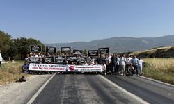 İzmir'de işçiler kazada ölen arkadaşları için eylem yaptı