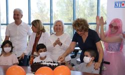 İzmir'de kanser hastası çocuklar için bayram kutlaması