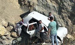 Manisa'da menfeze düşen otomobildeki çocuk yaşamını yitirdi