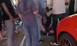 Küçük Çarşı'da Motosiklet İle Otomobil Çarpıştı: 2 Yaralı