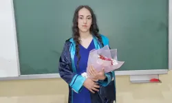 Uşak'ta 17 Yaşındaki Genç Kız Canına Kıydı