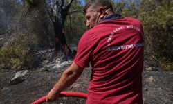 Birçok kentten gelen orman işçileri İzmir'deki yangınlar için seferber oldu