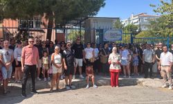 İzmir'de iki okulun birleştirilme kararına velilerden tepki