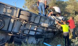Muğla'da kamyonetin devrilmesi sonucu 1 kişi öldü, 1 kişi yaralandı