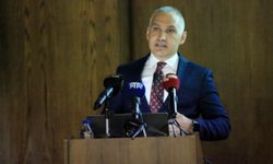 TBMM Zirai Don Olayını Araştırma Komisyonu üyeleri, Manisa'daki üzüm bağlarında incelemelerde bulundu