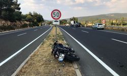Uşak'ta refüje çarpan motosikletin sürücüsü Alaatdin Aksoy öldü