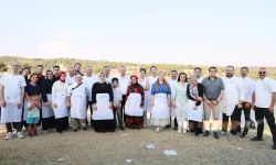 Afyonkarahisar'da "Baraklı Köyü 2. Dayanışma ve Buğday Festivali" yapıldı