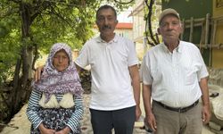 Afyonkarahisar'da yaşlı çift, iki katlı evini jandarmaya bağışladı