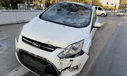 Germencik'te otomobille çarpışan motosikletin sürücüsü yaralandı