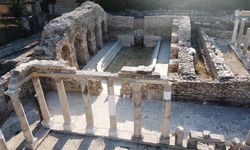 'Gladyatörler kenti' Stratonikeia'nın Roma hamamında 1900 yıl sonra su aktı