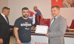 Ödemiş'teki yangınında hayvanları tahliye eden nakliyecilere teşekkür belgesi