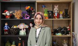 Yeşilay bağımlılıkla mücadelesine destek verdiği kişileri sanatla da tanıştırıyor