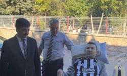Afyonkarahisar'da engeli gencin hayatını kolaylaştırmak için evine rampa yaptırdı