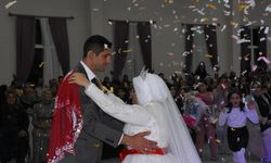 Afyonkarahisar'da işitme engelli çift, işaret diliyle 'evet' diyerek evlendi