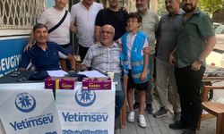 Afyonkarahisar'da YetimSev Vakfı, 300 öğrenciye kırtasiye yardımı yaptı