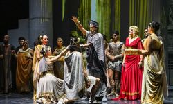 İzmir Devlet Opera ve Balesi sezonu 'Troya' ile açtı