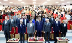 İzmir'de 2. Uluslararası Sosyal İnovasyon ve Veri Analitiği Kongresi başladı