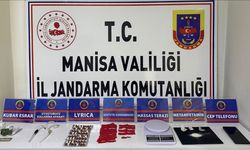 Salihli'de uyuşturucu ticareti yapan zanlı suçüstü yakalandı