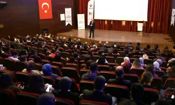 Matematiğin serüveni Uşak’ta anlatıldı!