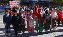 Uşak'ta Cumhuriyetin 102. Yılı Kutlandı