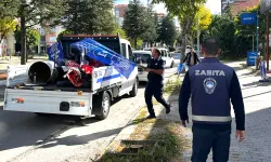 Uşak’ta Kaldırımları İşgal Eden Tabelalar Toplandı