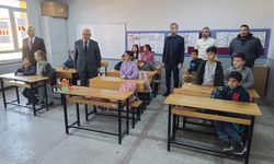 Alaşehir'de denetimli serbestlik yükümlüleri okul boyadı