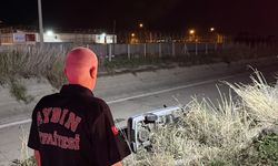 Aydın'da sulama kanalına devrilen otomobildeki 2 kişi yaralandı