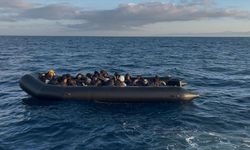 İzmir açıklarında 88 düzensiz göçmen yakalandı, 26 düzensiz göçmen kurtarıldı