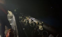 İzmir'de 37 düzensiz göçmen yakalandı, 33 düzensiz göçmen kurtarıldı