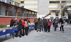 Kütahya'da öğrencilerden Gazze'ye destek kermesi