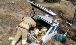 Şarampole Devrilen Otomobildeki Karı Koca Kurtarılamadı