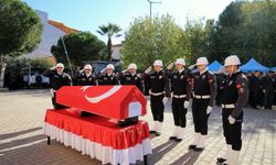 Şehit olan polis memuru Ali Barut için Alaşehir İlçe Emniyet Müdürlüğü'nde tören düzenlendi