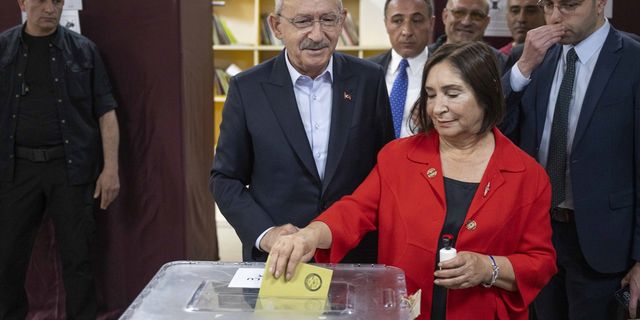 ANKARA - Millet İttifakı'nın cumhurbaşkanı adayı ve CHP Genel Başkanı Kılıçdaroğlu oyunu kullandı (2)
