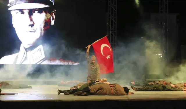 Çeşme'de 30 Ağustos Zafer Bayramı kutlandı