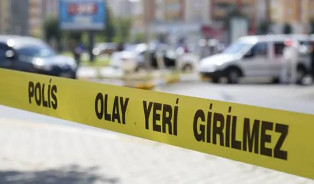 İzmir'de düzenlenen silahlı saldırıda 1 kişi öldü, 2 kişi yaralandı