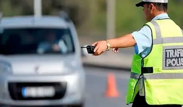 Denizli'de çevre yolunda ters yöne giren sürücüye 9 bin 267 lira ceza