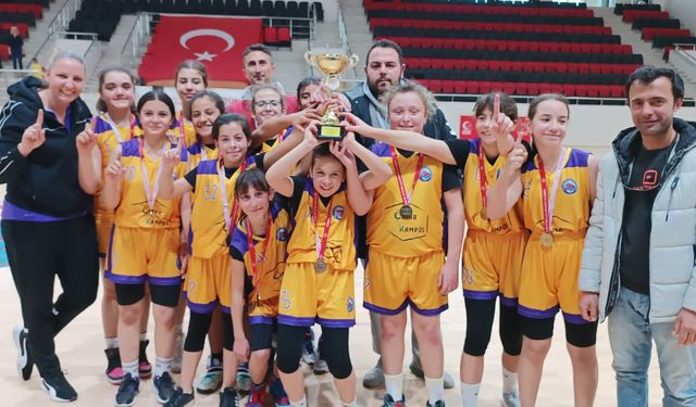 Uşak Okullar Arası Küçük Kızlar Basketbol Şampiyonu Belli Oldu