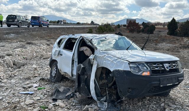 Kütahya'da  otomobil devrildi sürücüsü hayatını kaybetti