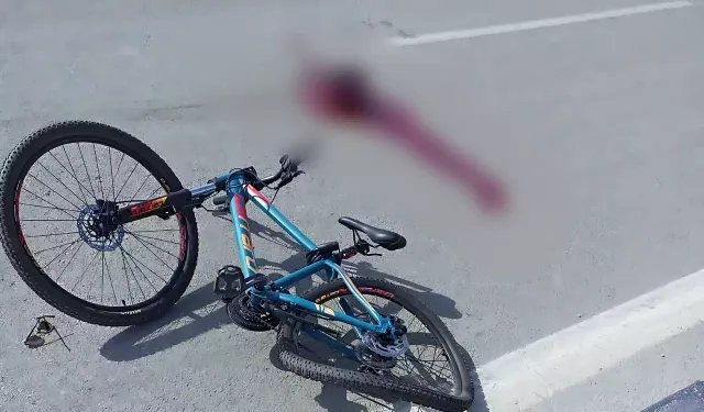 Denizli'de otomobilin çarptığı bisikletin sürücüsü Muhammet Yeni hayatını kaybetti