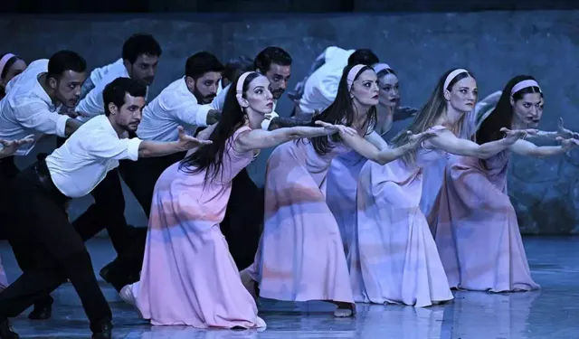 İzmir birçok sanat etkinliğine ev sahipliği yapacak