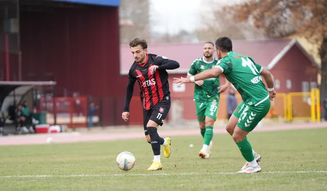 Uşakspor İç Sahada Yine Kayıp: 2-3