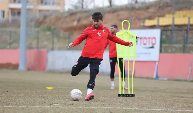 Uşakspor Lig Sonuncusu Adıyaman FK'yı Konuk Edecek