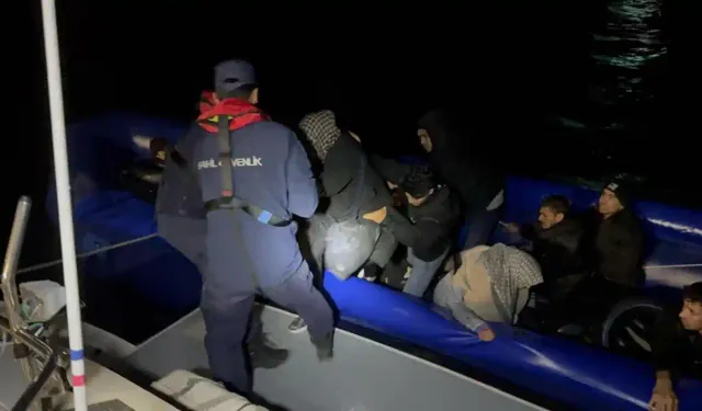 Bodrum'da yüzerek yurt dışına geçmeye çalışan düzensiz göçmen yakalandı