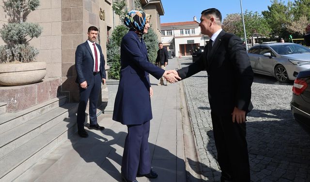 Türkmenistan'ın Ankara Büyükelçisi İşanguliyev, Afyonkarahisar'da ziyaretlerde bulundu
