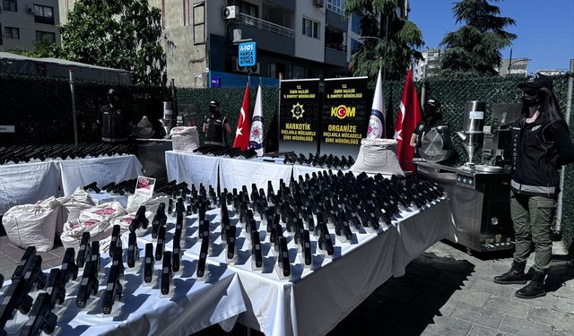 İzmir'de 464 silah ele geçirildi, 137 şüpheli tutuklandı